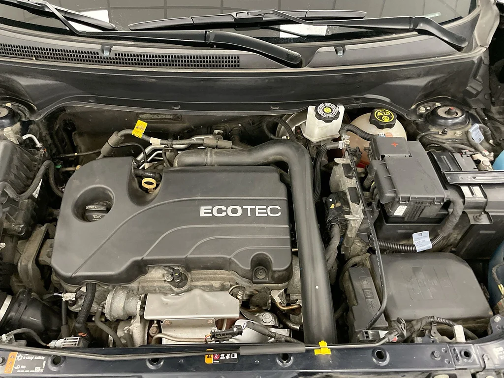 Used 2020 BLUE Chevrolet LT image 29