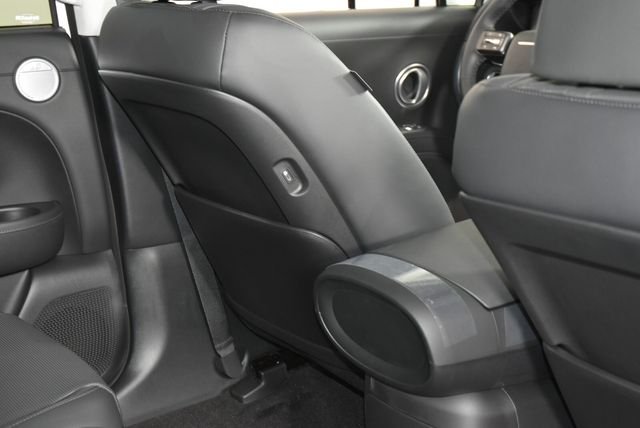 New 2026 White Hyundai SEL 7P image 19