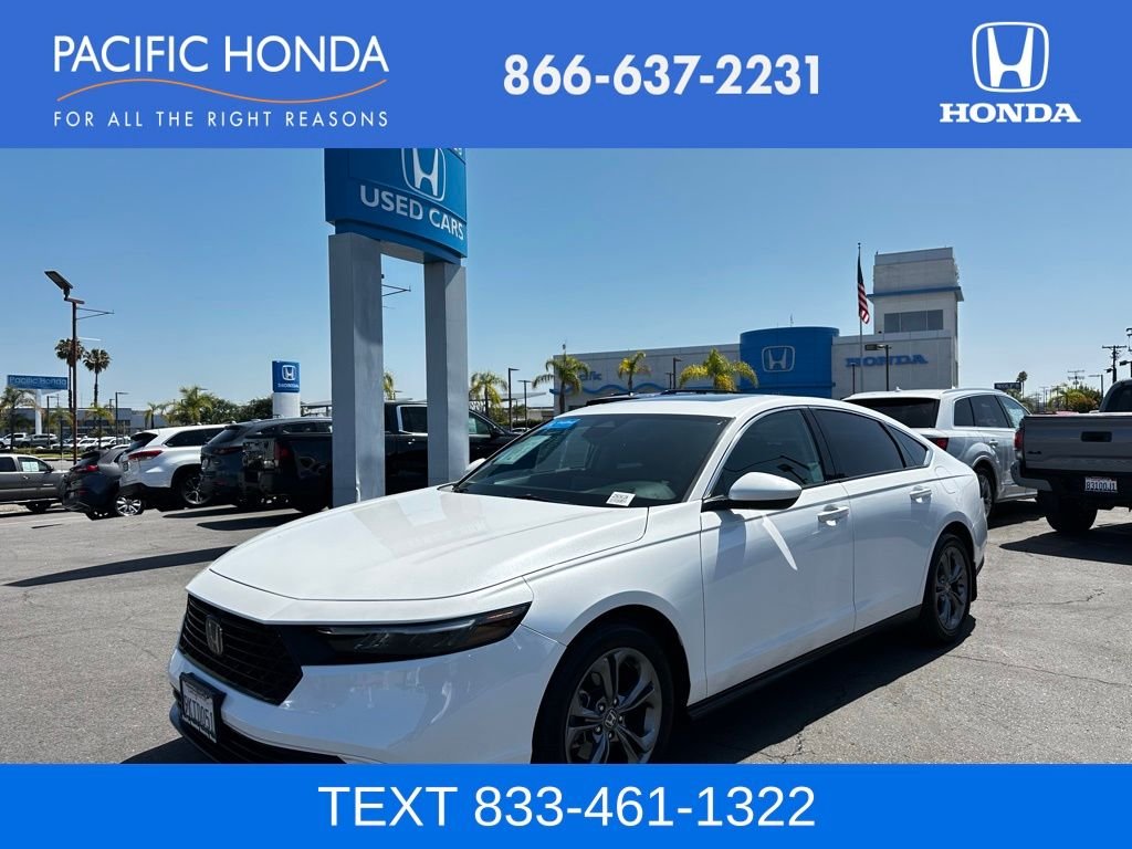 Used 2024  Honda EX image 1