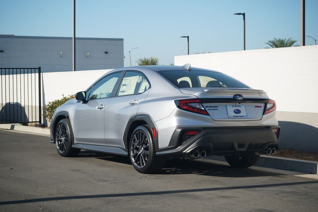 New 2026 ICE SILVER METALLIC Subaru Premium image 3