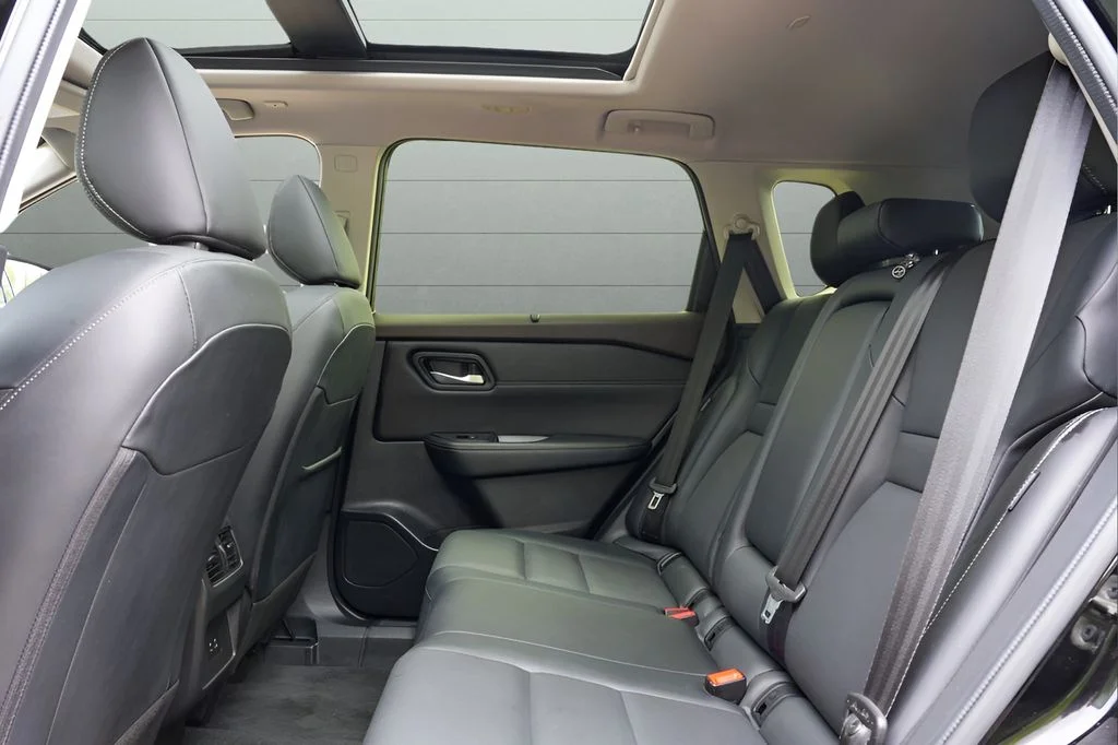 Certified Used 2023 Black Nissan SV image 37