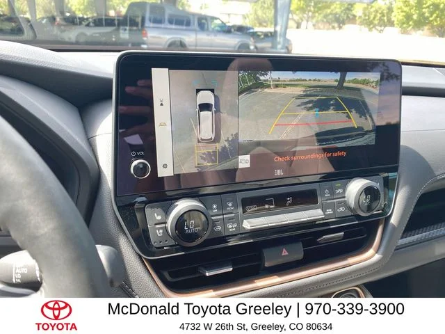 Certified Used 2025  Toyota MAX Platinum image 17