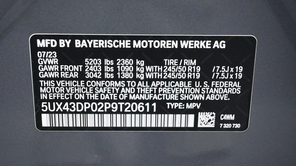 Certified Used 2023 Gray BMW sDrive30i image 28