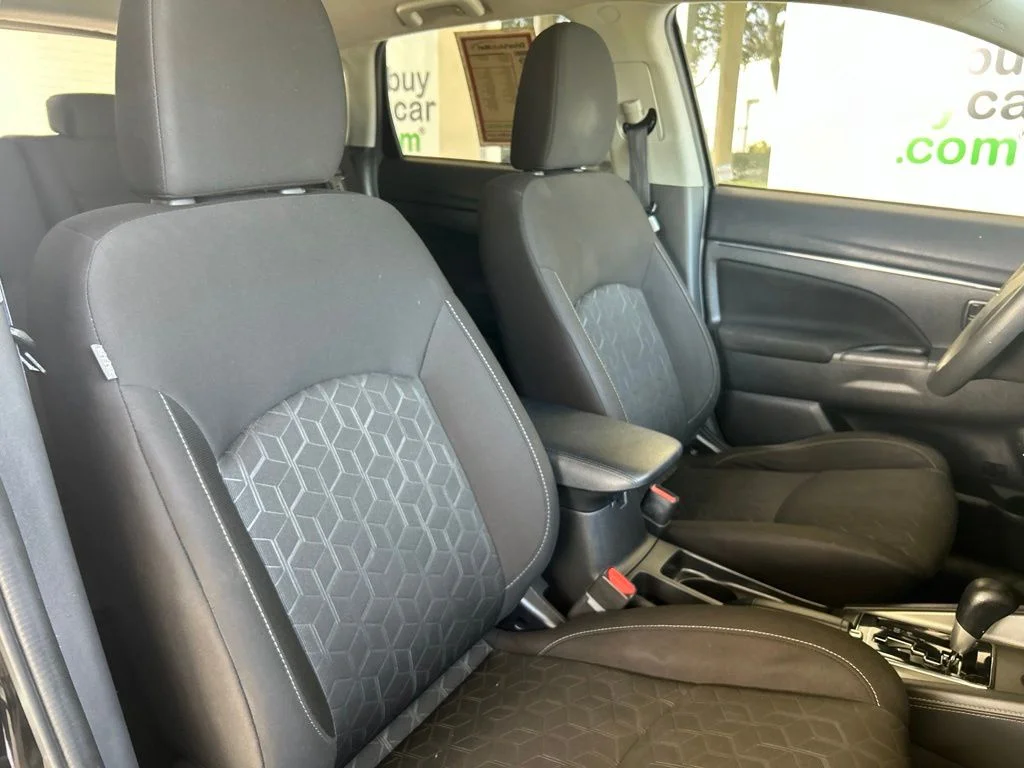 Used 2021 Black Mitsubishi 2.0 ES image 19