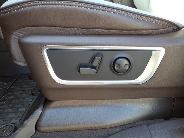 New 2026 Serrano-Green Metallic Exterior Paint RAM Laramie image 15