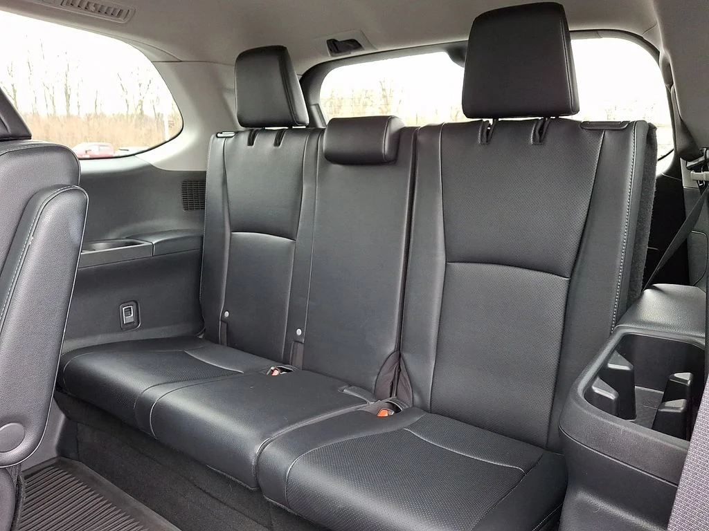 Used 2024 White Toyota Platinum image 11