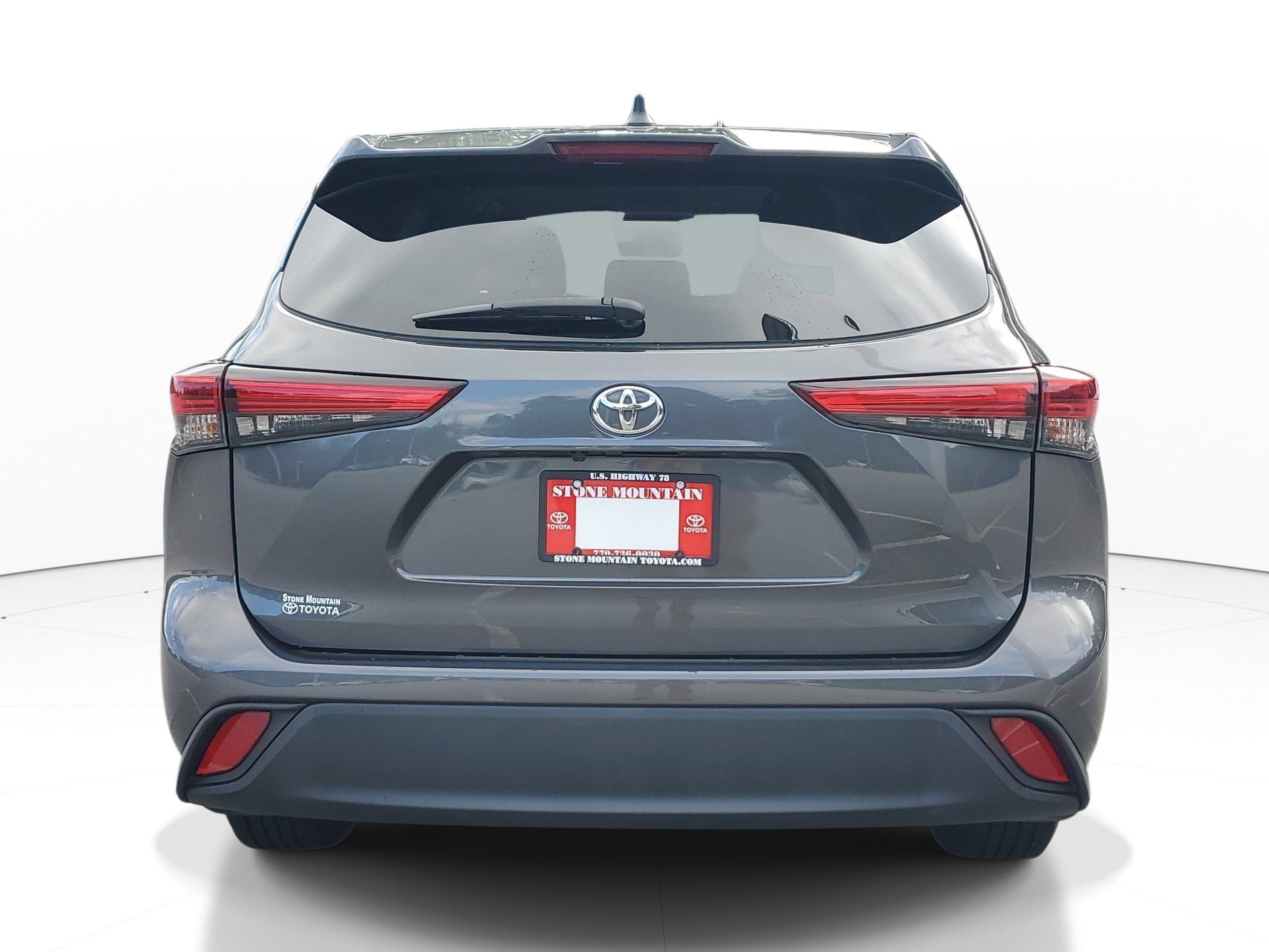 Used 2023 Gray Toyota LE image 4