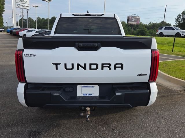 Used 2024 White Toyota SR5 image 11