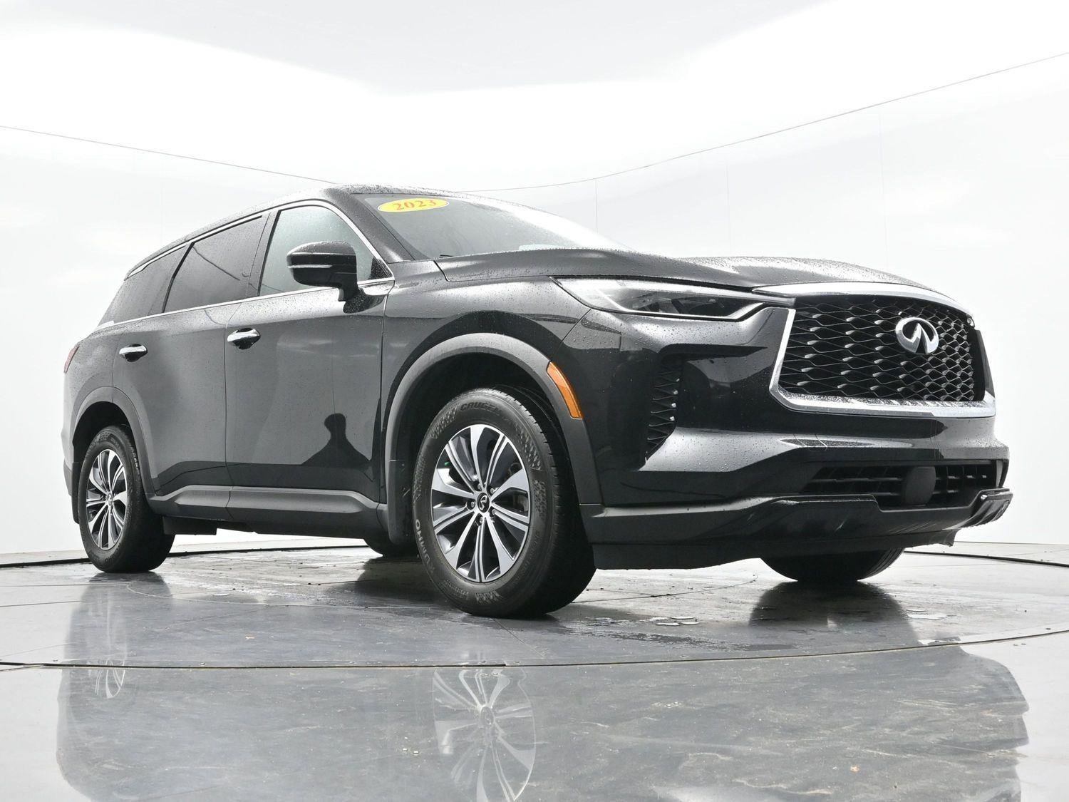 Used 2023 Mineral Black INFINITI PURE image 48