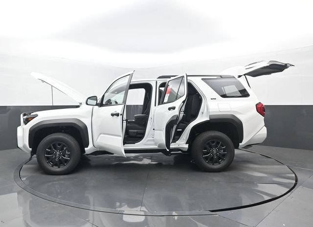 New 2026 Ice Cap Toyota SR5 image 31