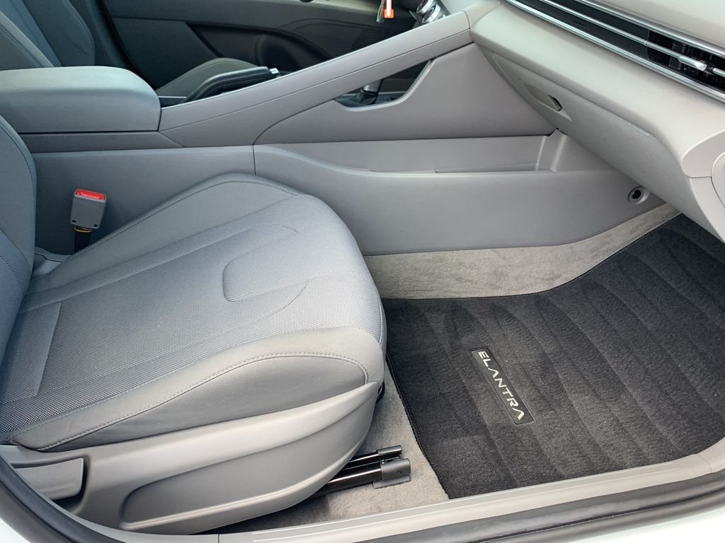 2026 Hyundai Elantra SE - Photo 35
