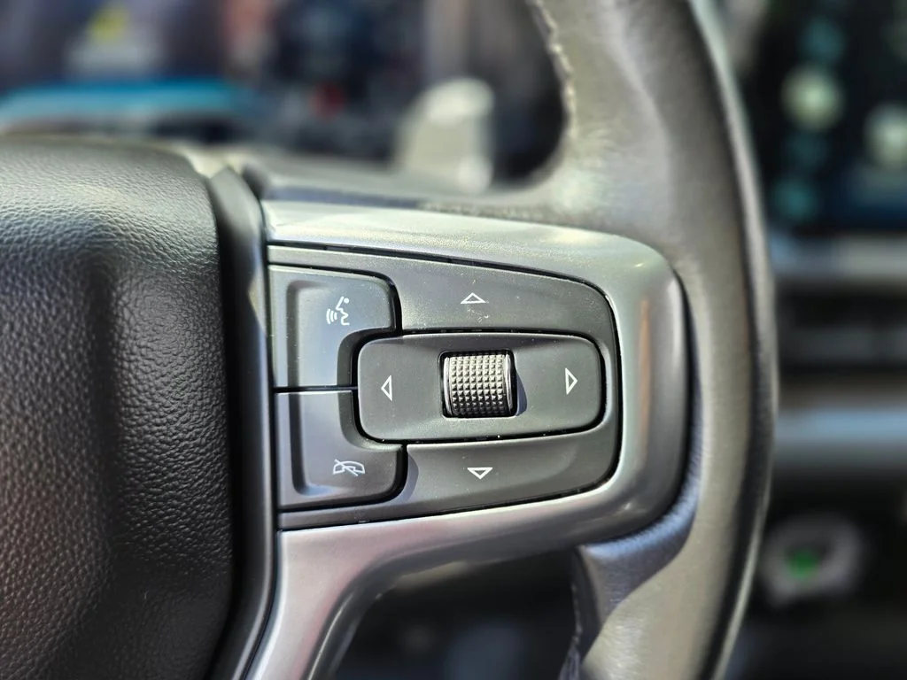 Used 2022 Blue Chevrolet LT Trail Boss image 25