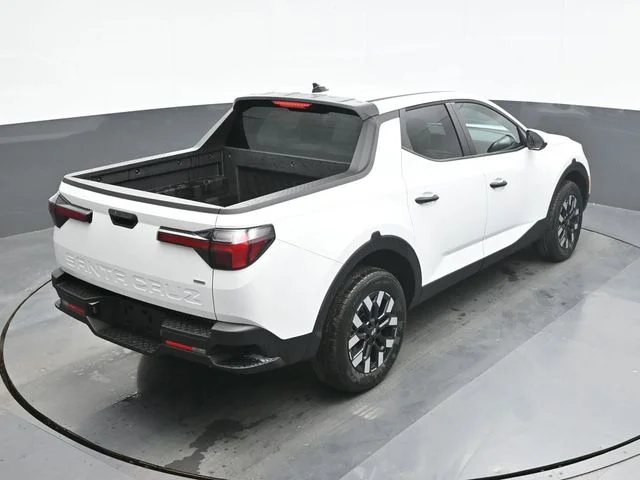 New 2026 White Hyundai SE image 17