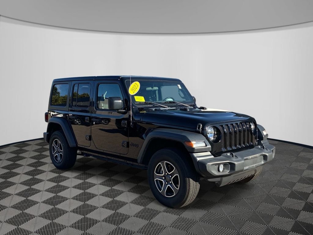 Used 2023 Black Jeep Sport S image 3