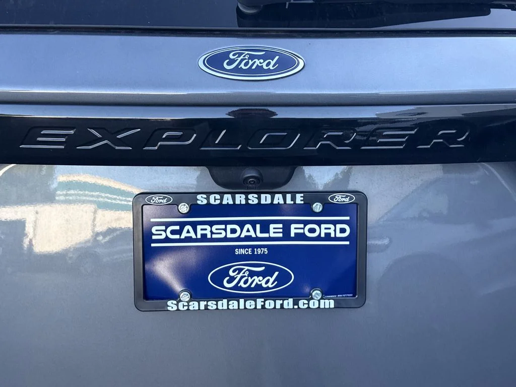 Used 2023 Gray Ford ST-Line image 37