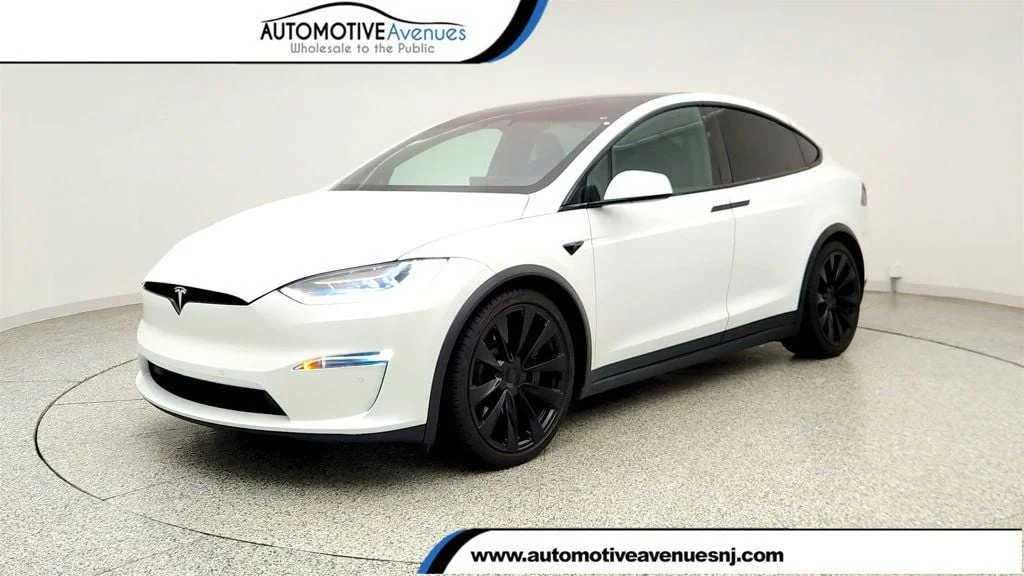 Used 2022 Pearl White Multi-Coat Tesla AWD w/ 22
