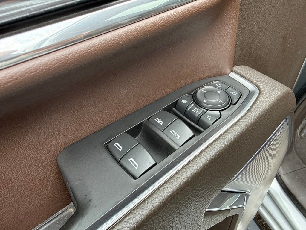 Used 2024 Silver GMC Denali image 23