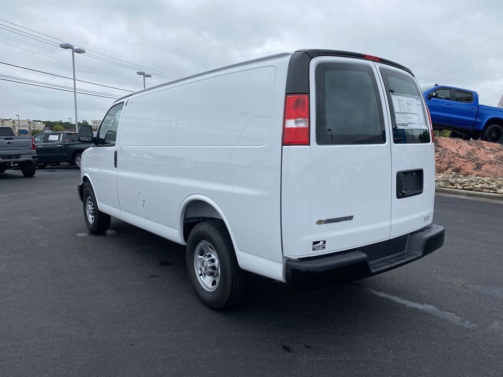 2025 Chevrolet Express Cargo Work Van - Photo 6