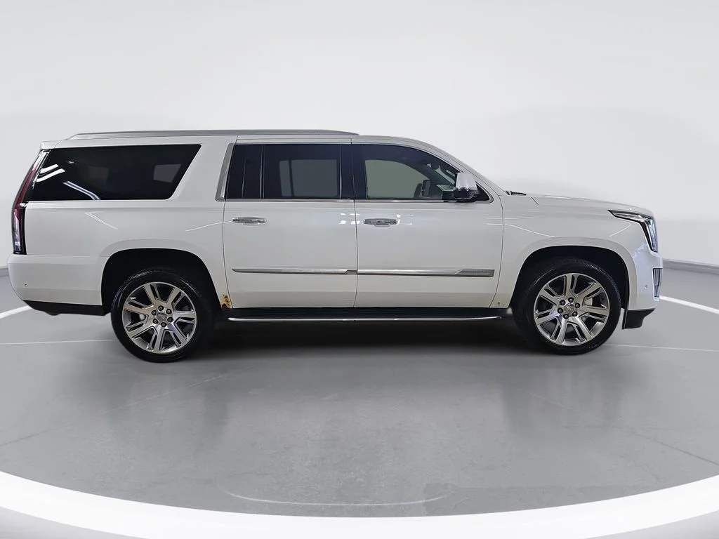 Used 2018 White Cadillac Luxury image 2