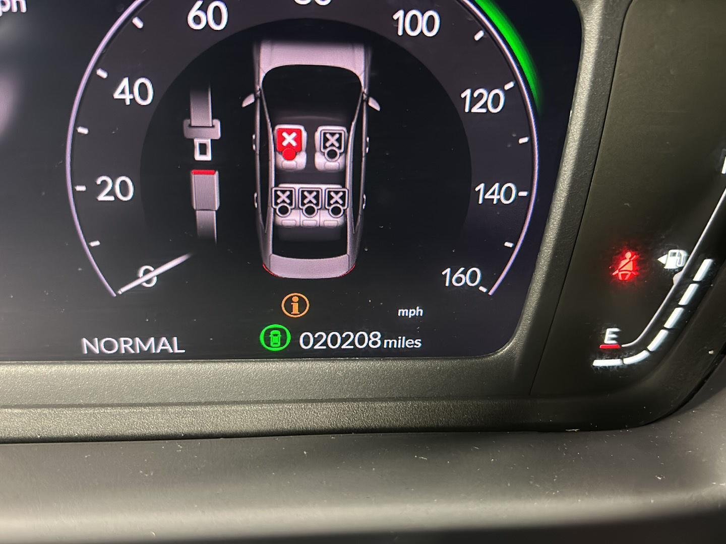 Used 2023 Platinum White Pearl Honda Touring image 18