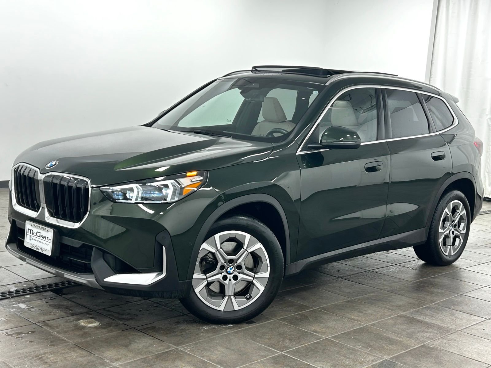 2023 BMW X1 28i