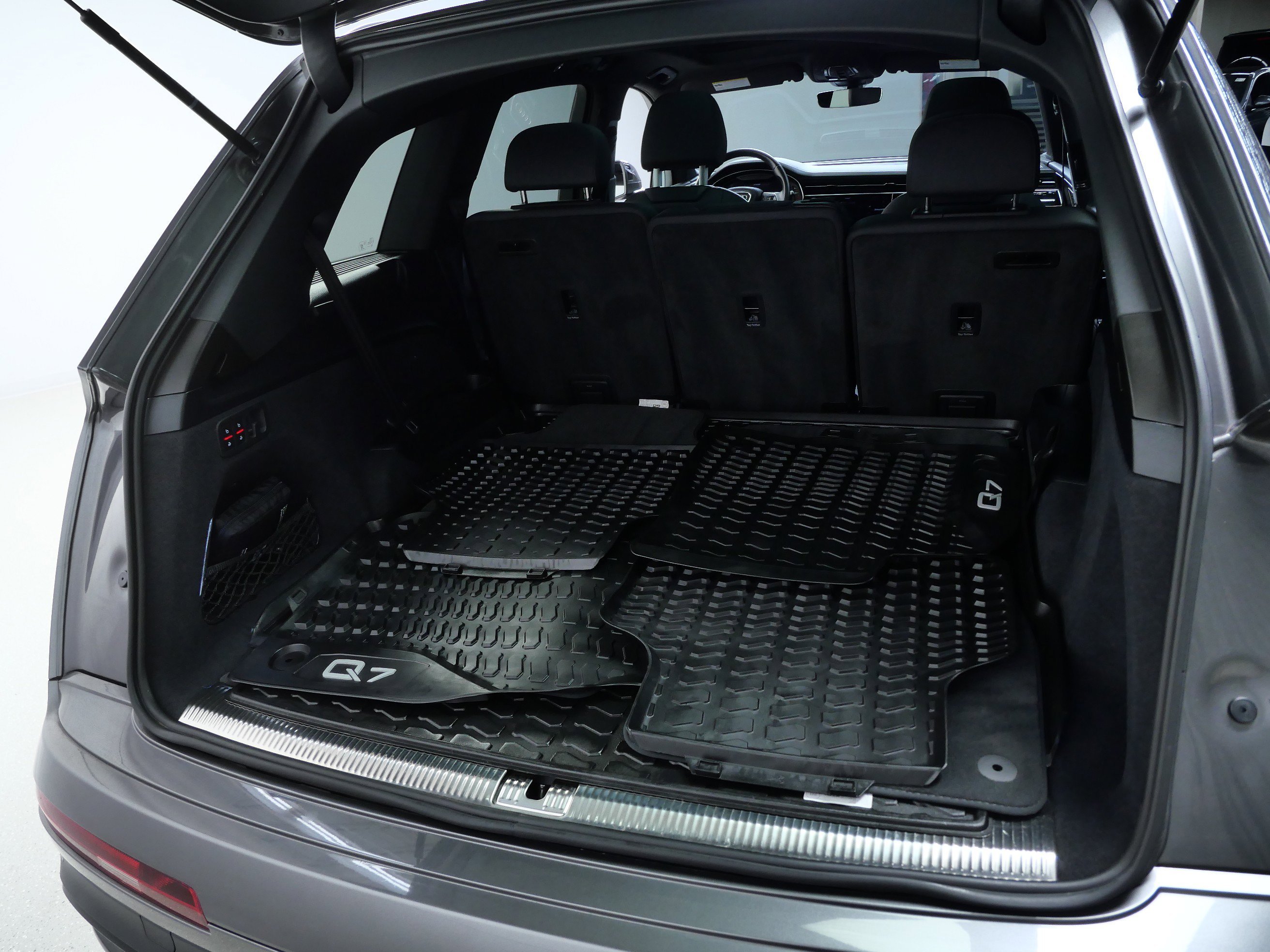 Used 2023 Samurai Gray Metallic Audi Premium Plus image 7
