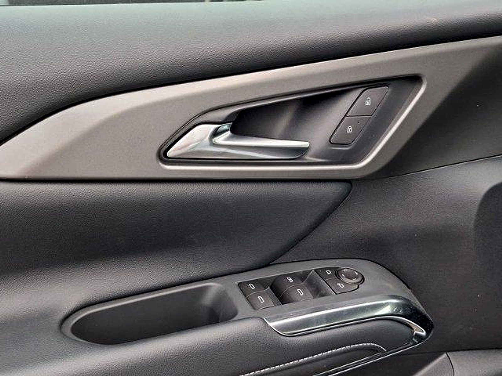 2026 Chevrolet Traverse LT - Photo 23