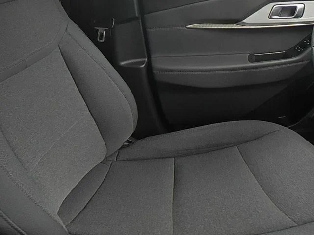 Used 2025 Black Ford Active image 37