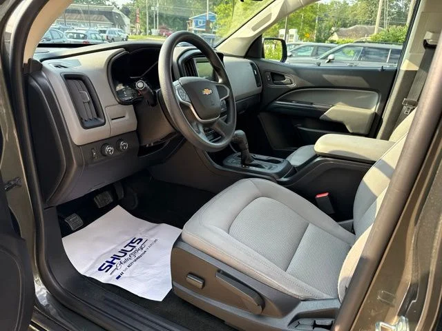 Certified Used 2018 Green Chevrolet Work Truck image 6