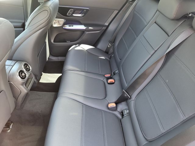 New 2026 Verde Silver Metallic Mercedes-Benz GLC 300 image 11