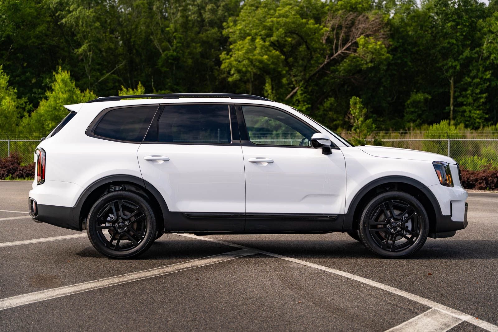 Used 2025 White Kia SX-Prestige X-Line image 7