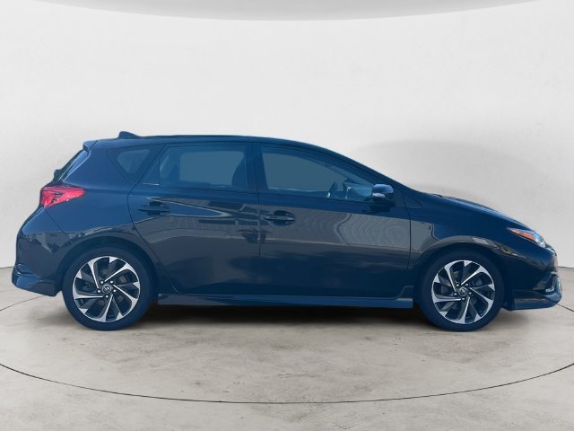 Used 2018 Black Sand Pearl Toyota Base image 4