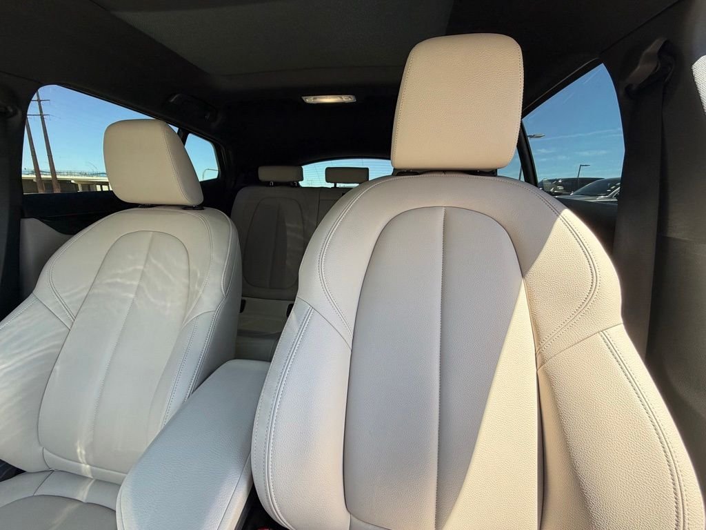 Certified Used 2023 White BMW sDrive28i image 12