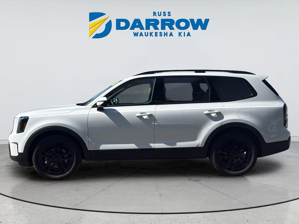 Used 2025 White Kia SX X-Line image 2