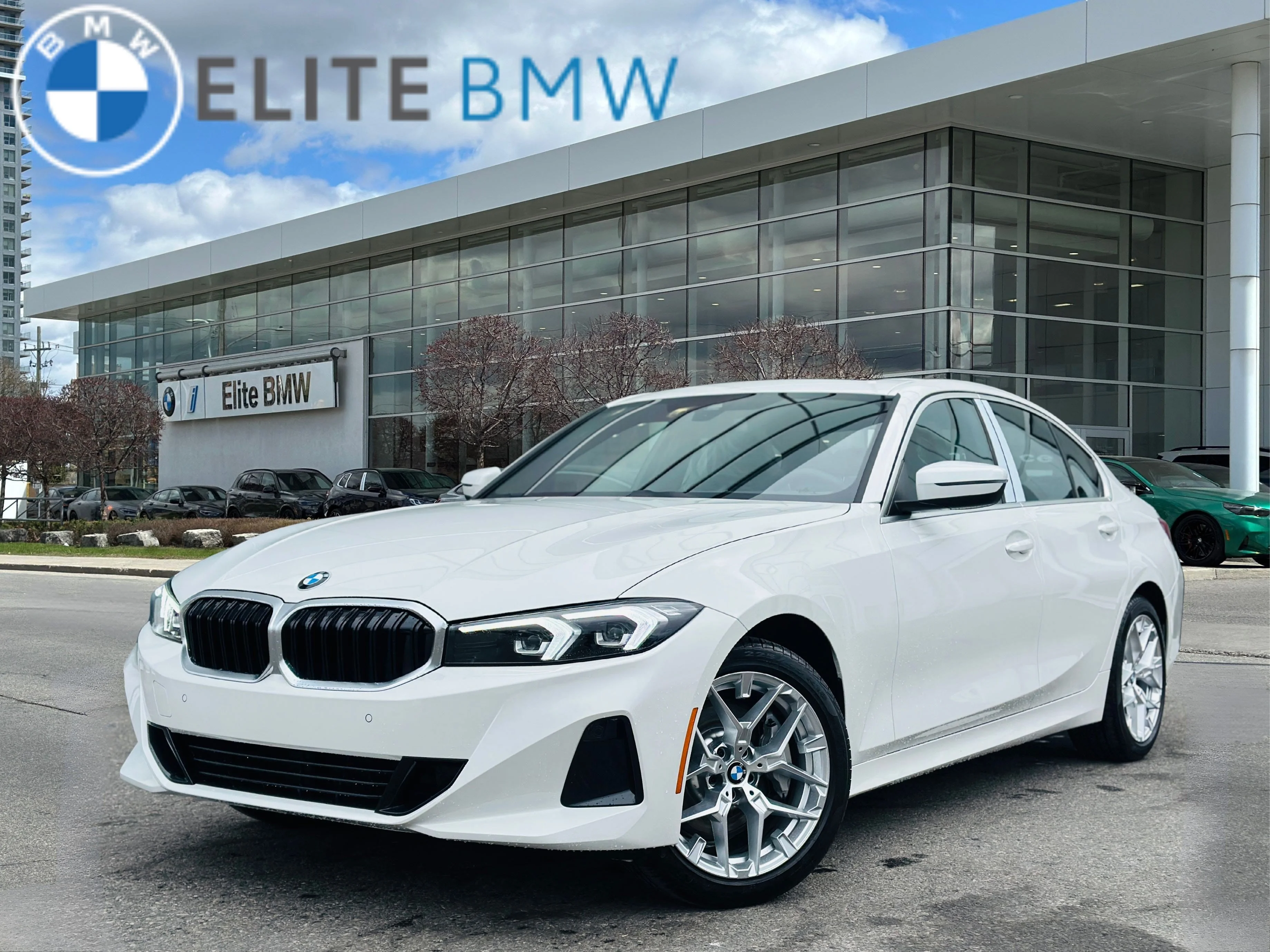 Used 2026 Alpine White BMW 330i xDrive image 36