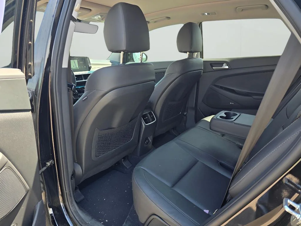 Used 2021 Black Noir Pearl Hyundai Ultimate image 12