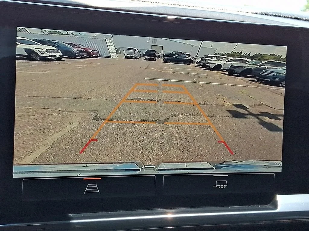 Used 2026 Summit White GMC Elevation image 58