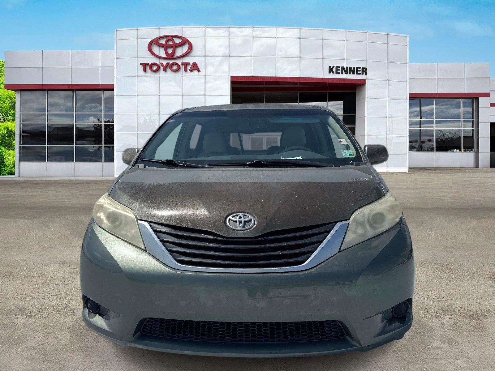 Used 2014 Toyota Sienna LE with VIN 5TDKK3DC4ES405582 for sale in Kenner, LA