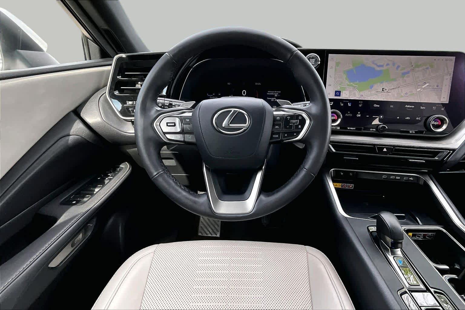 Used 2024 Wind Chill Pearl Lexus Premium image 6