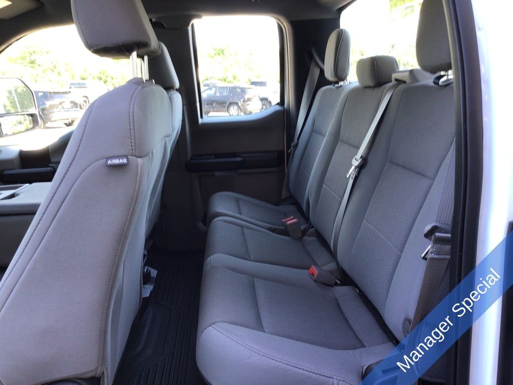 Used 2019 White Ford XL image 32