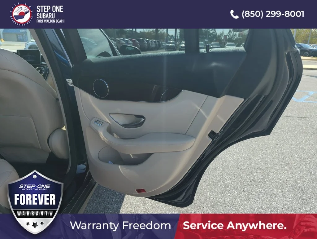 Used 2016  Mercedes-Benz GLC 300 image 31