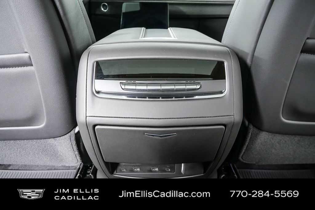 Used 2026 Vibrant White Tricoat Cadillac Platinum Sport image 20