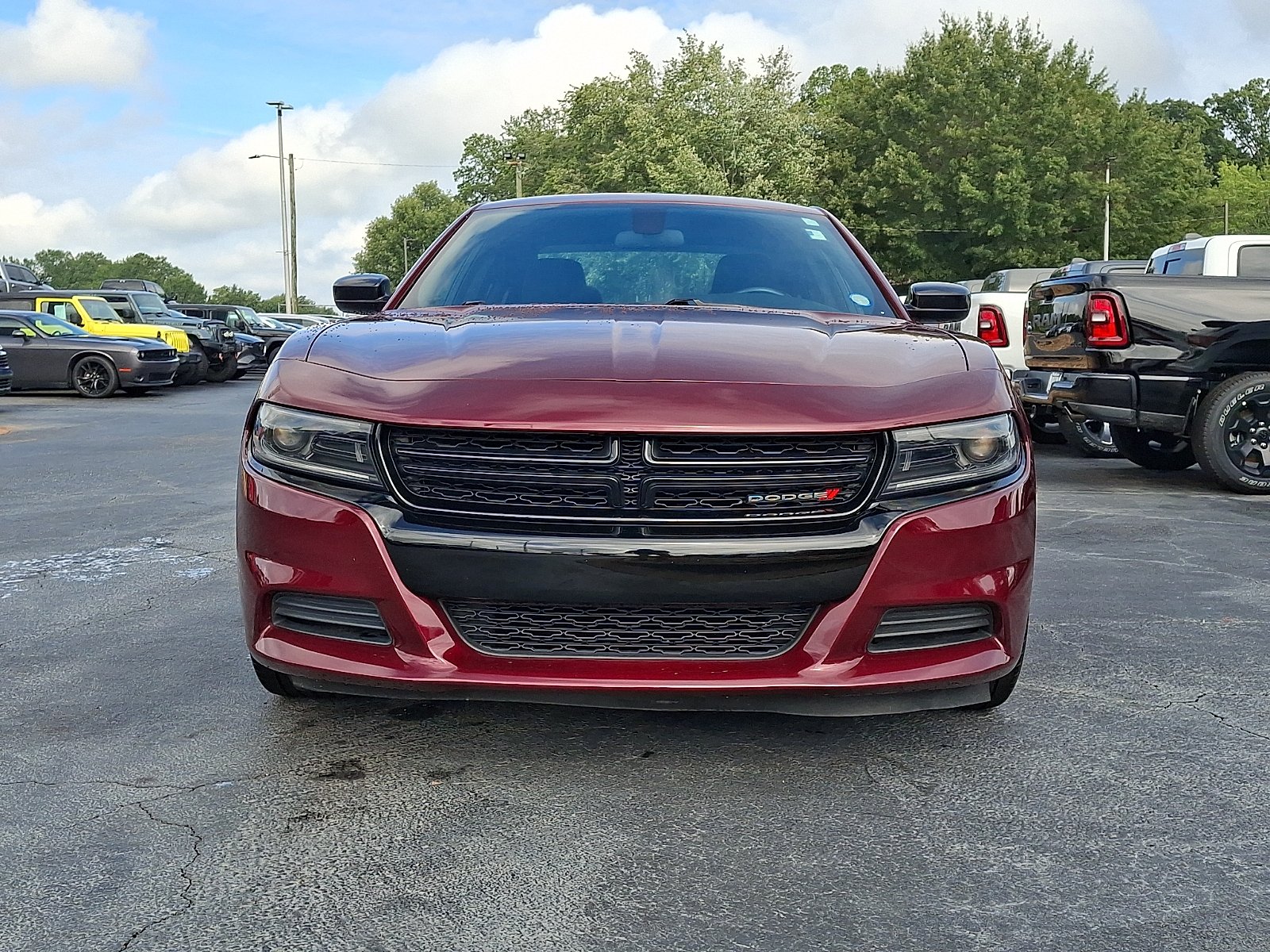 Used 2022 Octane Red Pearlcoat - PRV Dodge SXT RWD image 2