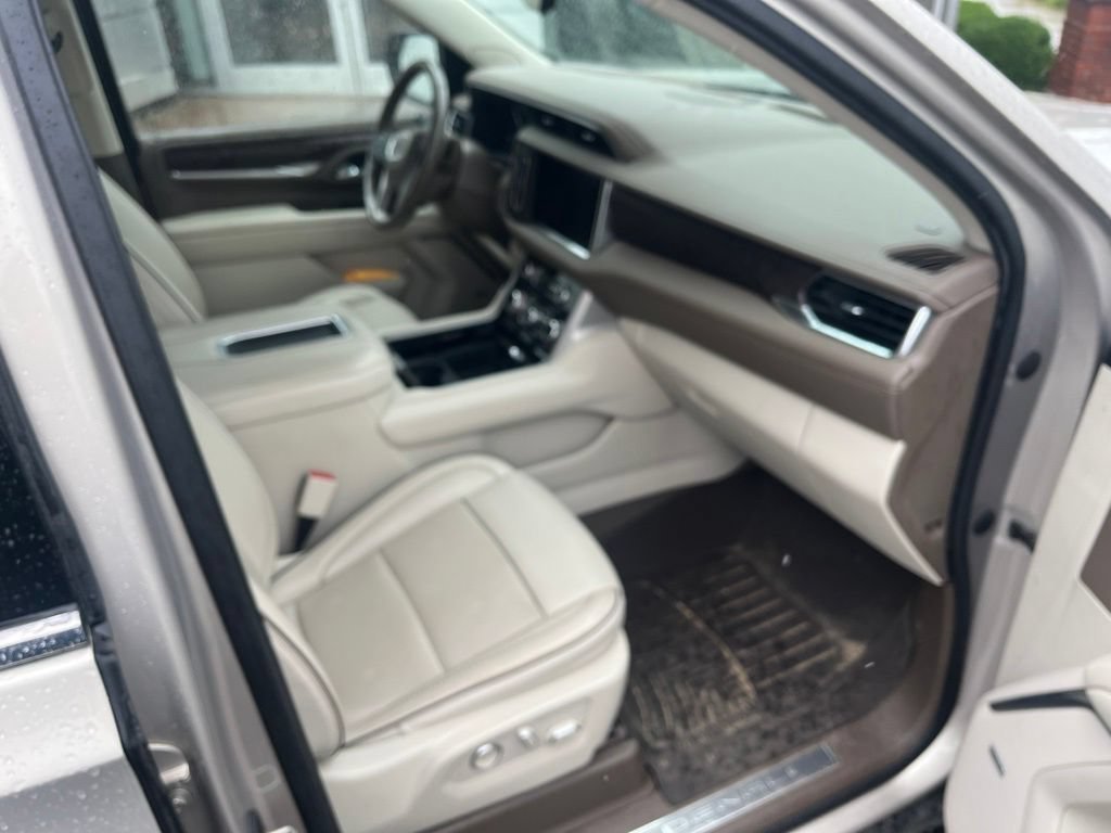 2021 GMC Yukon XL Denali - Photo 9
