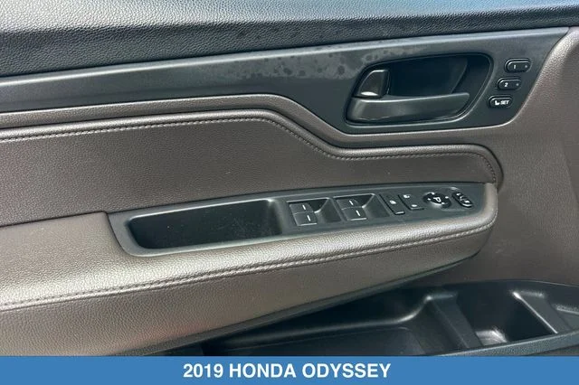 2019 Honda Odyssey EX-L - Photo 13