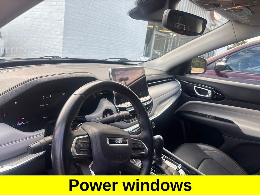 Used 2022 Gray Jeep Limited image 28