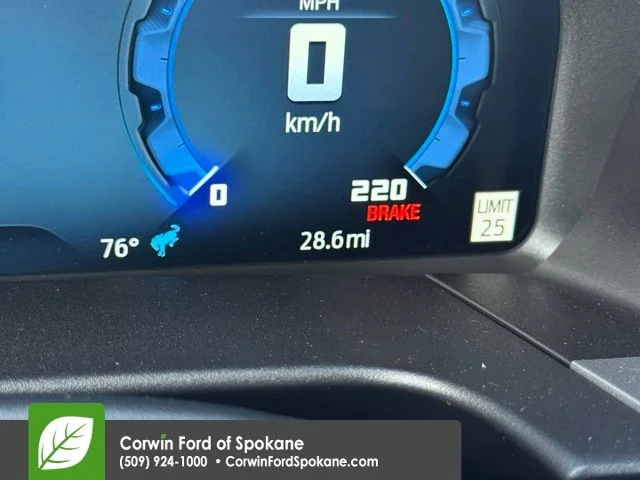 New 2026 Space White Metallic Ford Badlands image 4