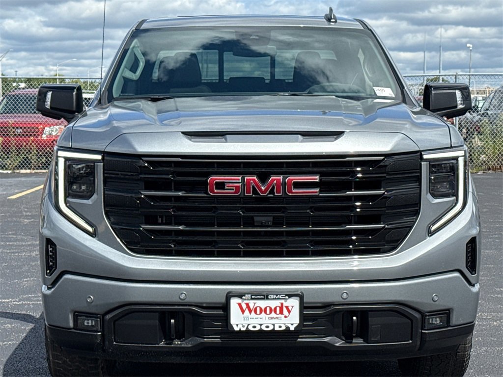 2026 GMC SIERRA - Image 2