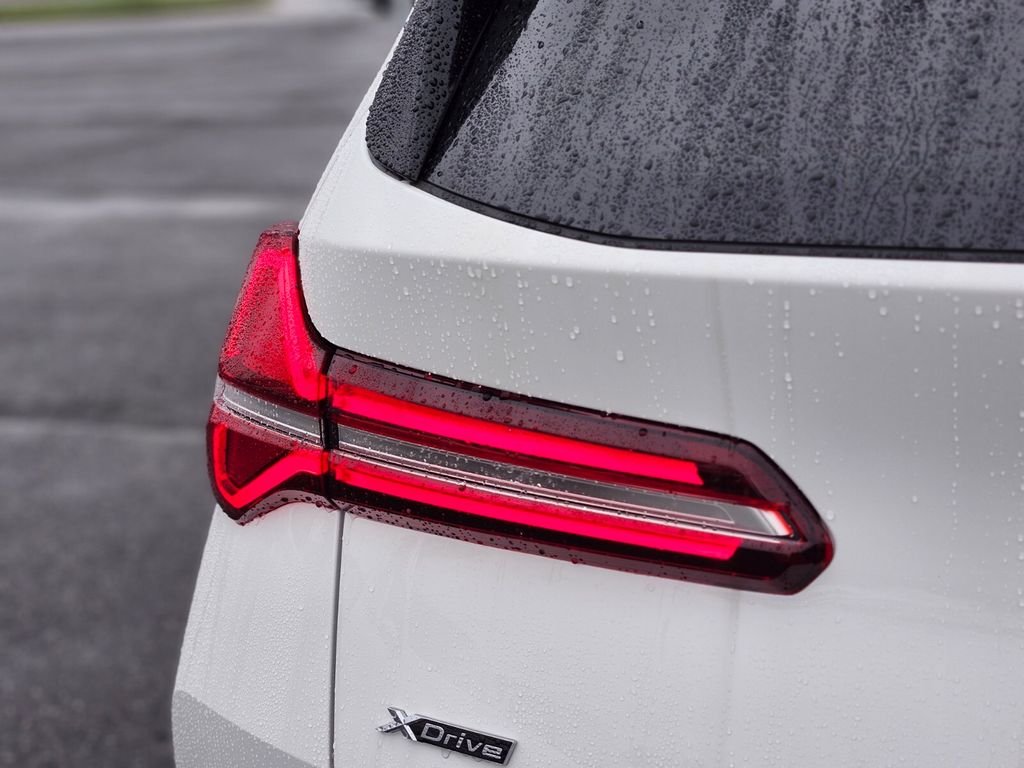 New 2026 White BMW 30 xDrive image 8