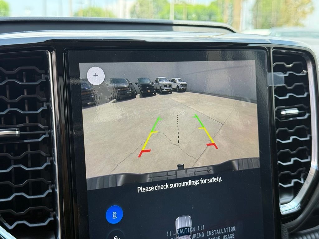 New 2026 Avalanche Ford XLT image 9